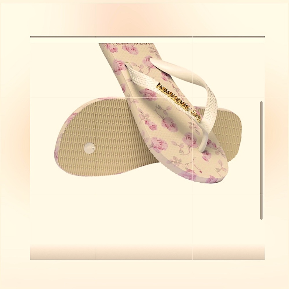 Havaianas X Loveshackfancy🎀💝White FlipFlops w/Pink Floral Print Gold Accents 7/8 - Picture 2 of 5